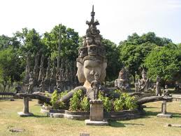 Buddh�v park ve Vientiane