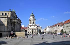 N�m�st� Gendarmenmarkt