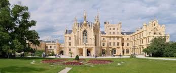 Lednicko-valtick� are�l, z�mek Lednice