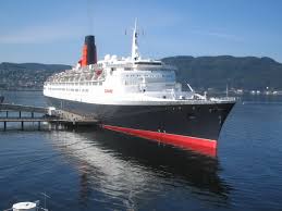 Lo� Queen Elizabeth 2