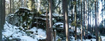 Pern�kov� sk�la, Medv�d� stezka na �umav�