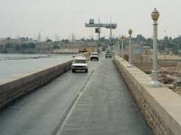 Prvn� Asu�nsk� p�ehrada