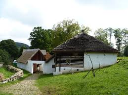 St�edov�k� vodn� ml�n Hoslovice