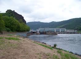 Vodn� elektr�rna St�ekov